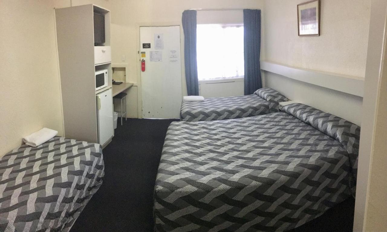 Balonne River Motor Inn Сент-Джордж Экстерьер фото